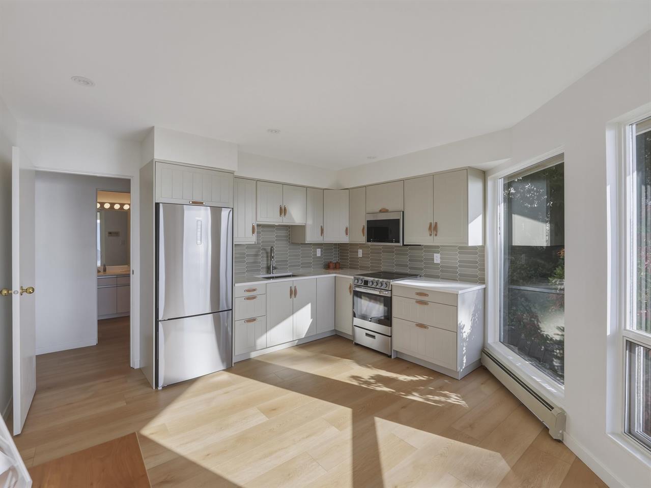 5447 Monte Bre Place